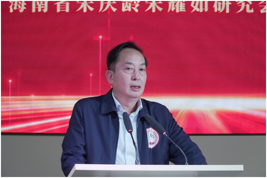 海南春光食品有限公司董事長(zhǎng)黃春光。符敦孝攝