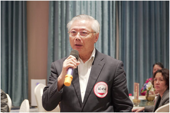 日本海南總商會(huì)會(huì)長(zhǎng)、?？诶踔畼?shù)日本料理餐廳董事長(zhǎng)符明潮。符敦孝攝